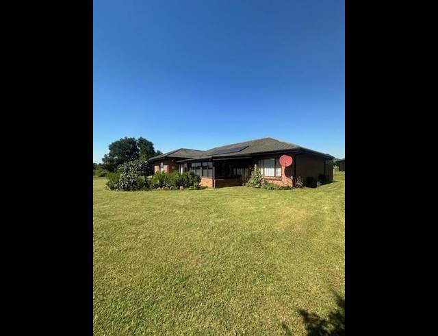 3 BEDROOM TOWNHOUSE FOR SALE IN AMBER VALLEY